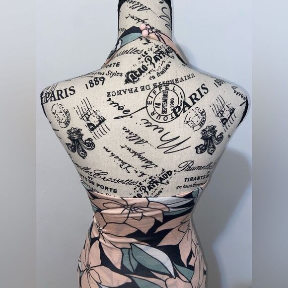 Aèropostale NWOT Floral Bodysuit - Picture 14 of 15